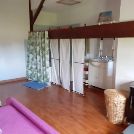 Le Seville 20mn Des Plages Climatise Holiday home *